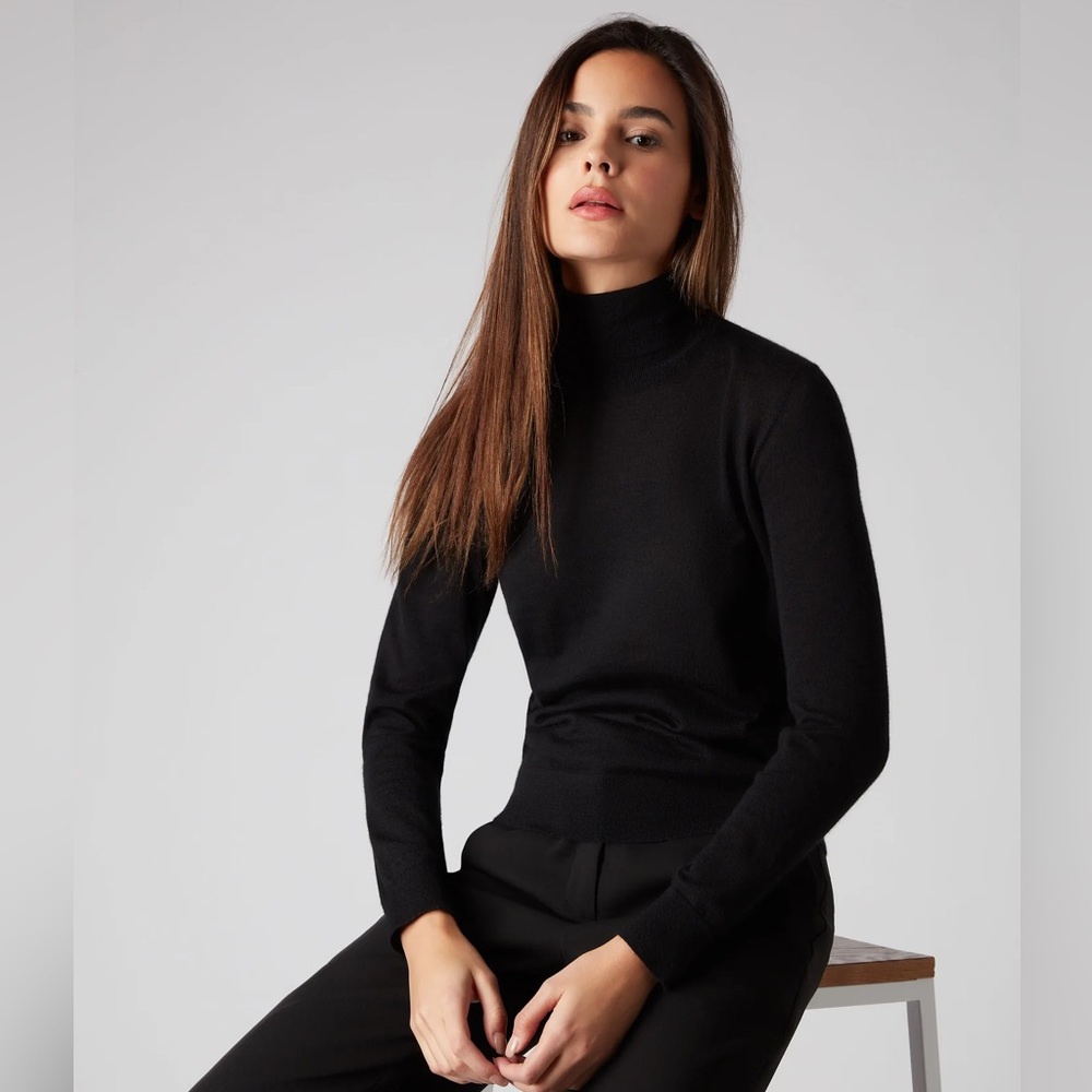 N.Peal Superfine Turtle Neck Cashmere Sweater Size S/XS